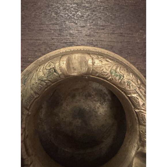 VTG Brass Ashtray Handmade Ornate Patina 3 Cigarettes Trinket Dish Made in India - Picture 5 of 11